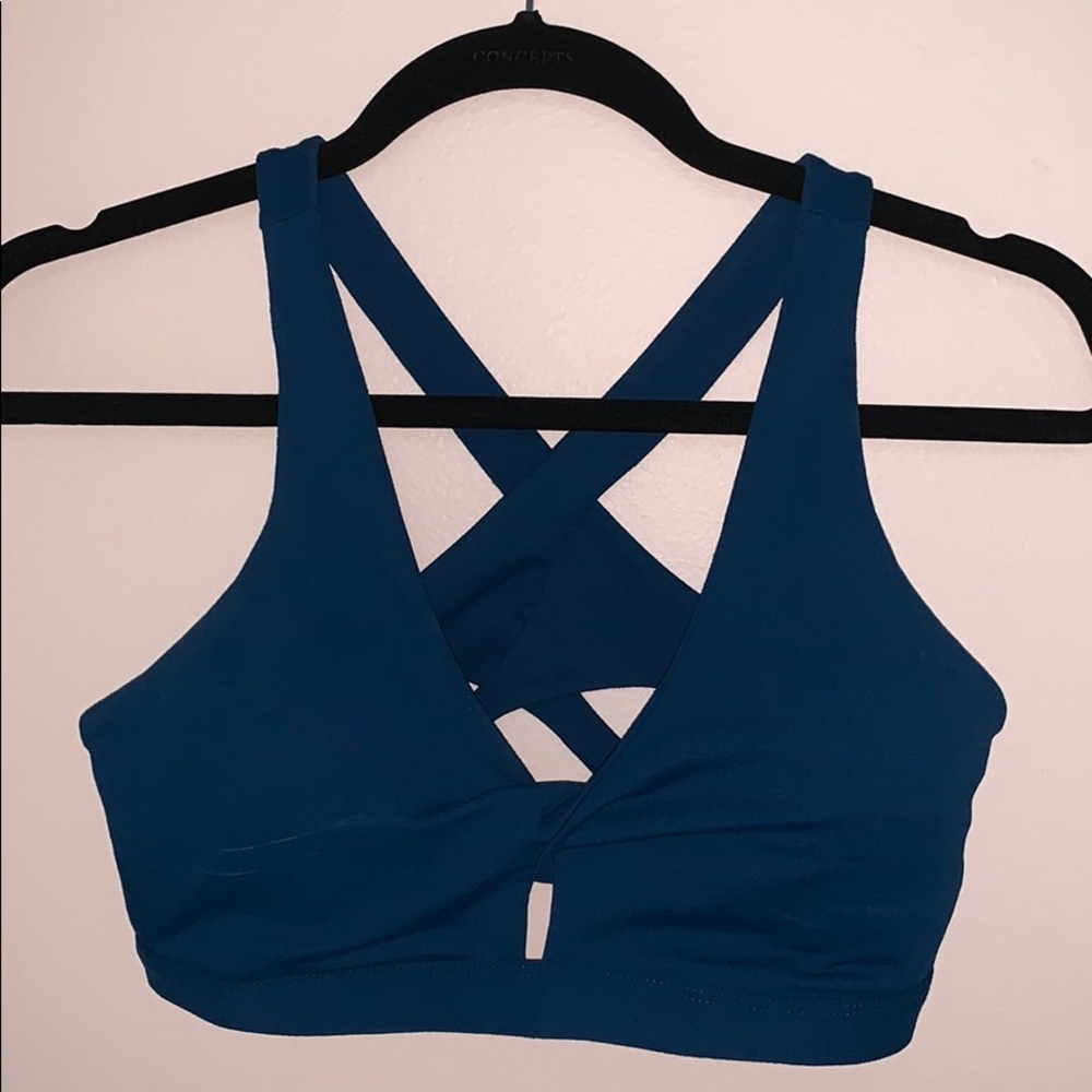 Fabletics Sportsbra
